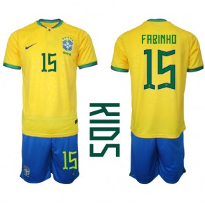 Brasilien Fabinho #15 Hjemmebanesæt Børn VM 2022 Kort ærmer (+ korte bukser)